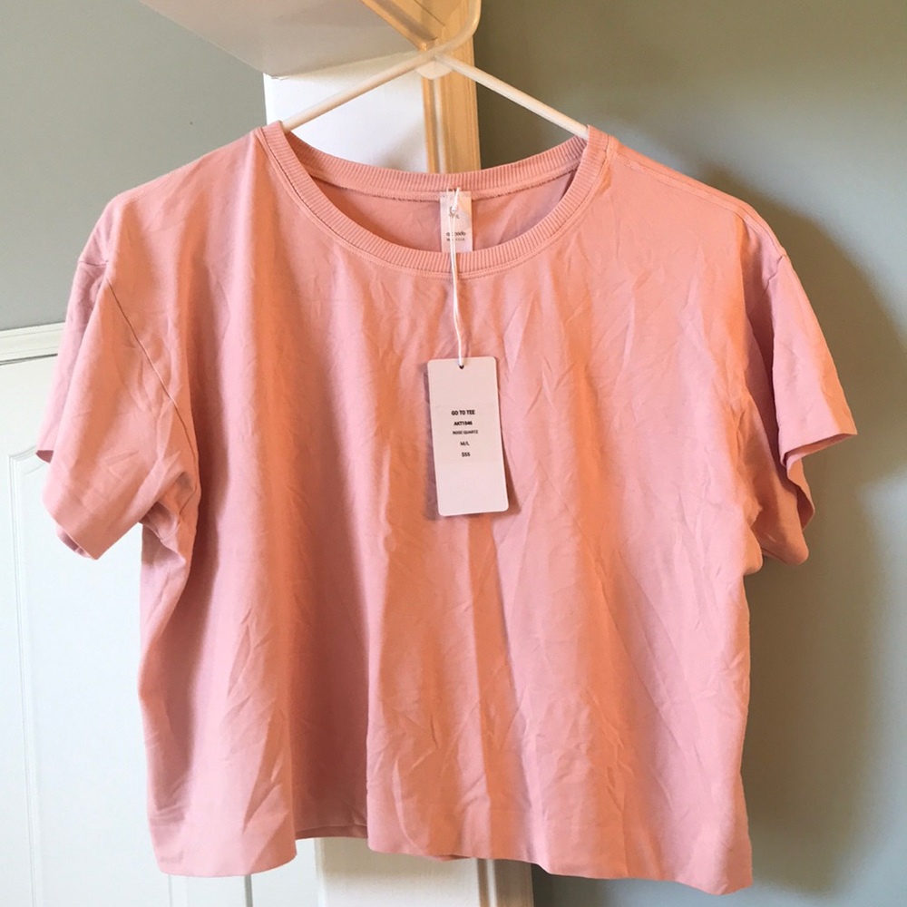 Avocado M/L Go To Tee